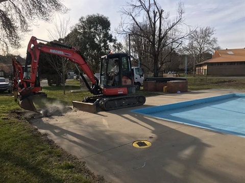 Demolition works underway at Tumbaurmba Pool.jpg